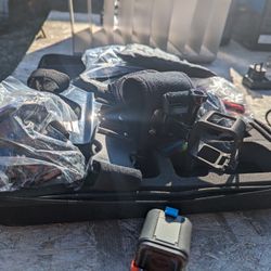 Go Pro Hero 5 Bundle 