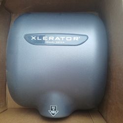 XLERATOR EXCEL HAND DRYER 