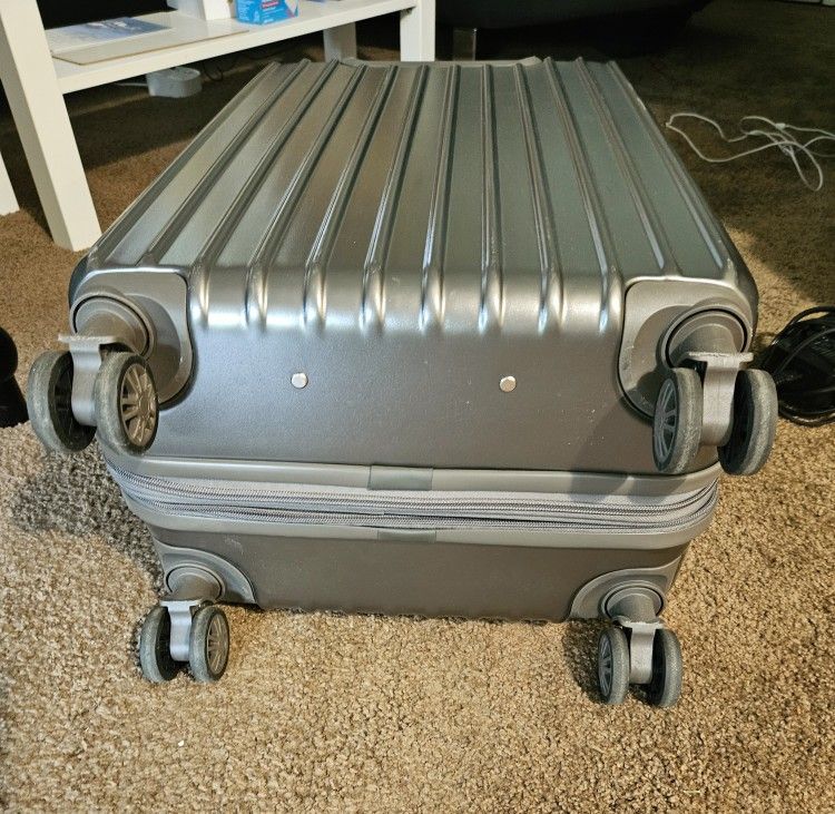Pierre Riche Luggage (OBO)