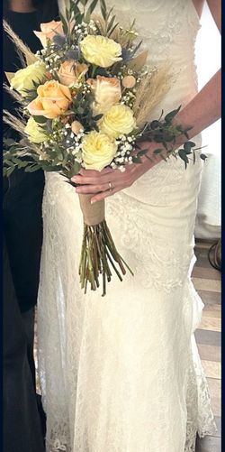 Gorgeous Lace Wedding Dress