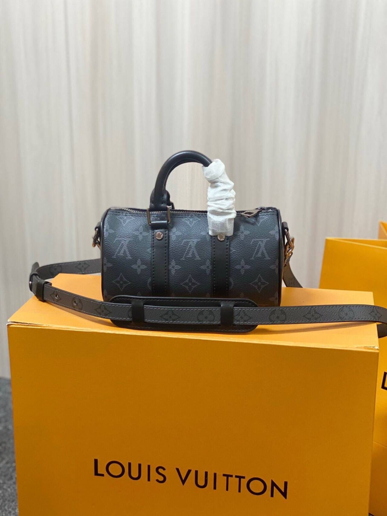 Shoulder bags Crossbody bags