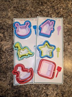 12pc sandwich cutter set