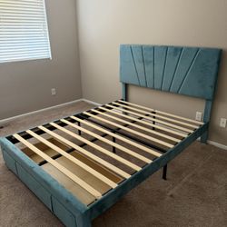 Queen Upholstered Platform Bed Frame with Storage