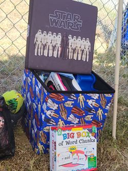 Star Wars kids storage box for sale with puzzles