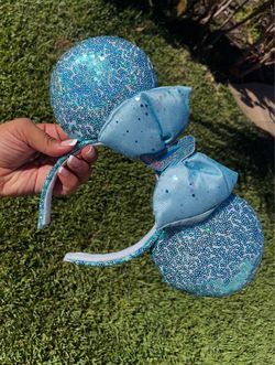 Minnie ears