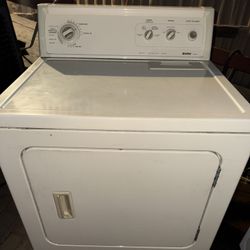 Dryer Kenmore Electric White