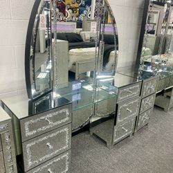 Vanity $599