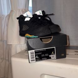Kids Jordan 5 Retro