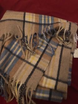 Cashmere scarf