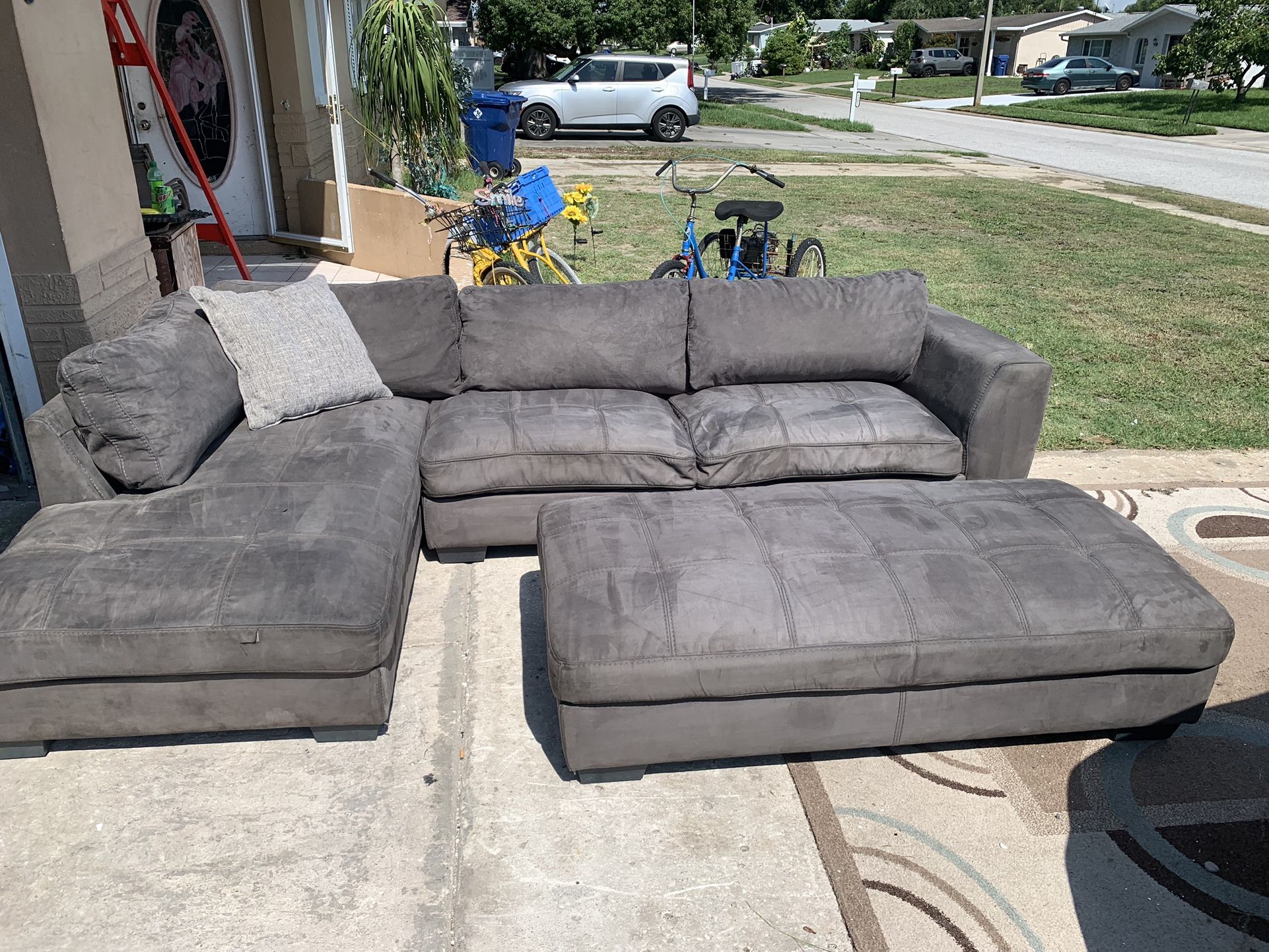 Couch Sectional Gray Chanel With Ottoman