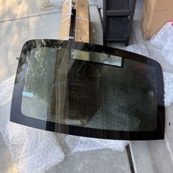 Rear Trunk Lid Glass For 2010-2013 Porsche Panamera