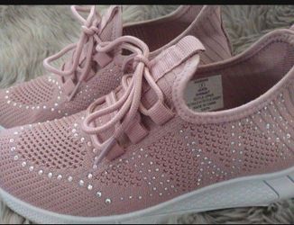 Girl's Tennis Shoes