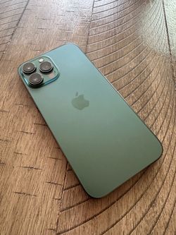 iPhone 13 Pro Max Alpine Green