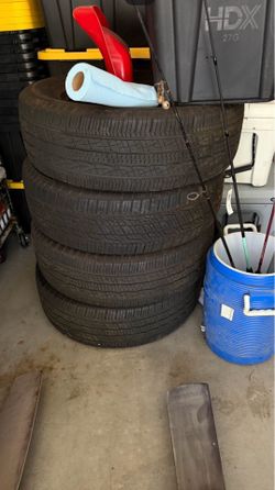 265/65 R18 tires