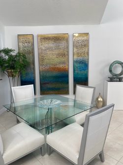 Contemporary Dining Table and 4 Chairs