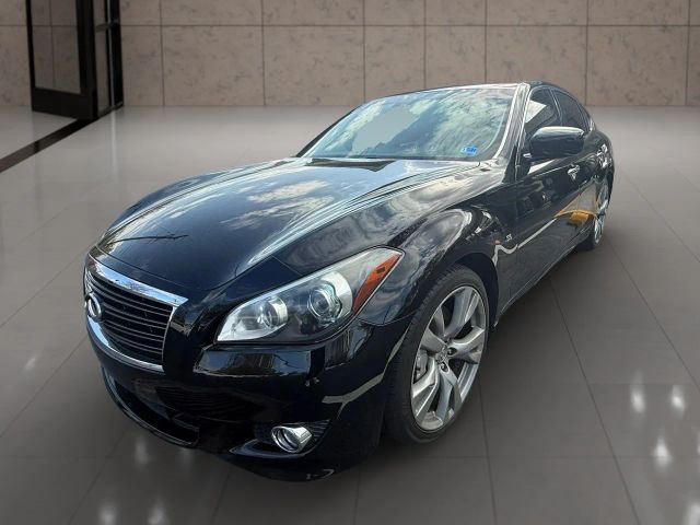 2012 INFINITI M