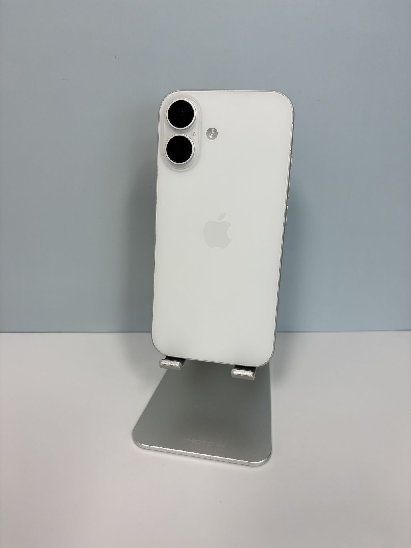 iPhone 16 - AT&T/Cricket - 128GB