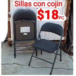 Folding Chairs With Cushion - Matte Black 