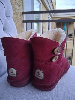Cute Maroon/Red Bearpaw Boots