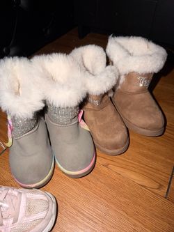 Toddler boots / shoes