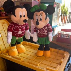 Mickey And Minnie Christmas Dolls