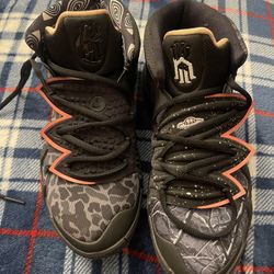 Nike Kybrid S2 What The Basketball shoes size 7Y Black Pink Kyrie 2