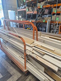 Closeout 🤩 ⭐️ $.29 cents Pl Baseboards