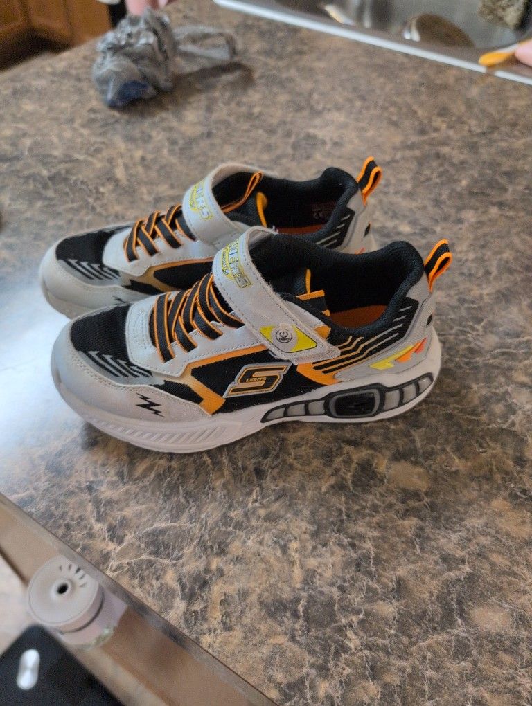 Sketchers Lit ups