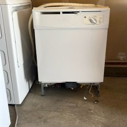 Dishwasher 