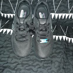 Skechers Women Sneakers 