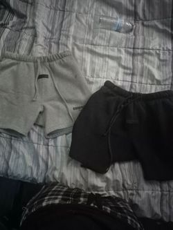 Essential shorts size S dark grey and black