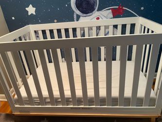 Baby Crib - good condition