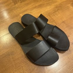 Woman’s New Leather Brave Soles Leather Sandals Shipping Available 