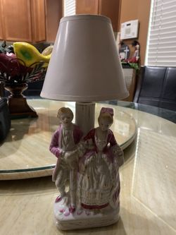 Porcelain lamp