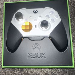 Xbox Elite 2 Controller