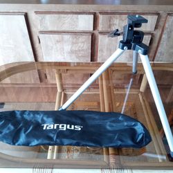 Targus Tripod