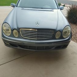 2003 Mercedes-Benz. E320