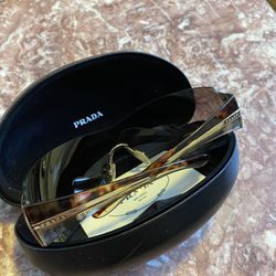 PRADA SUNGLASSES 