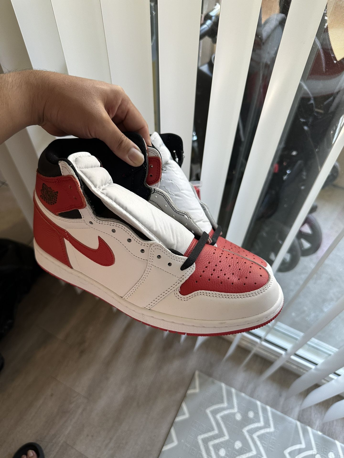 Jordan 1 High “Heritage”