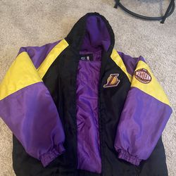 NBA lakers jacket size M