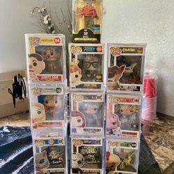 Autographed Funko LOT       BUNDLE DEAL For ENTIRE THING 