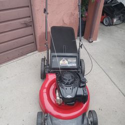 Yard Machine 550ex 140cc Lawn Mower 