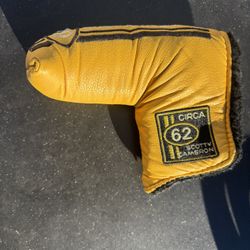 SCOTTY CAMERON PUTTER COVER