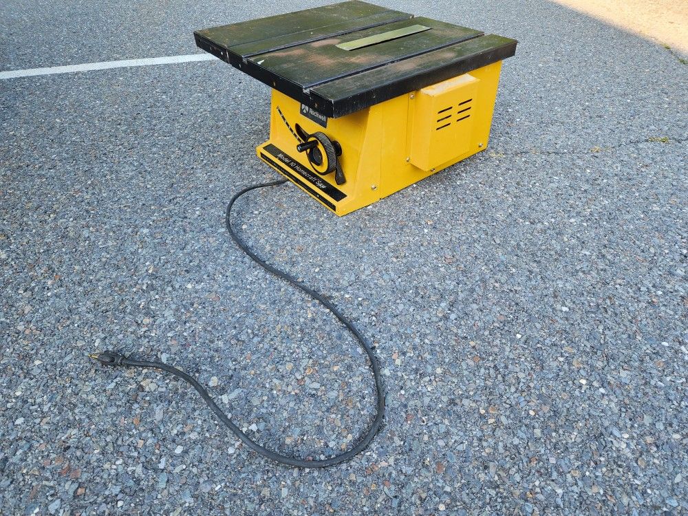 Rockwell Table Saw