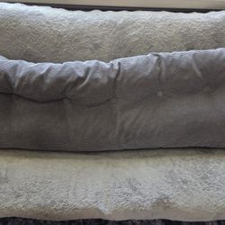 IASEAHK Queen Headboard Triangle Pillow 