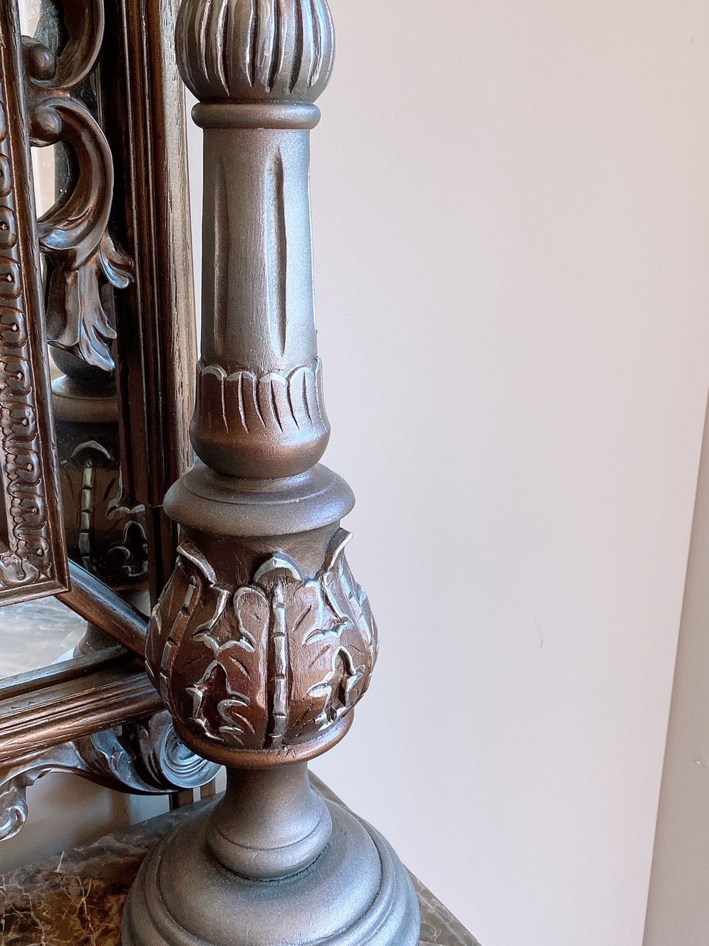 One Candle Holder