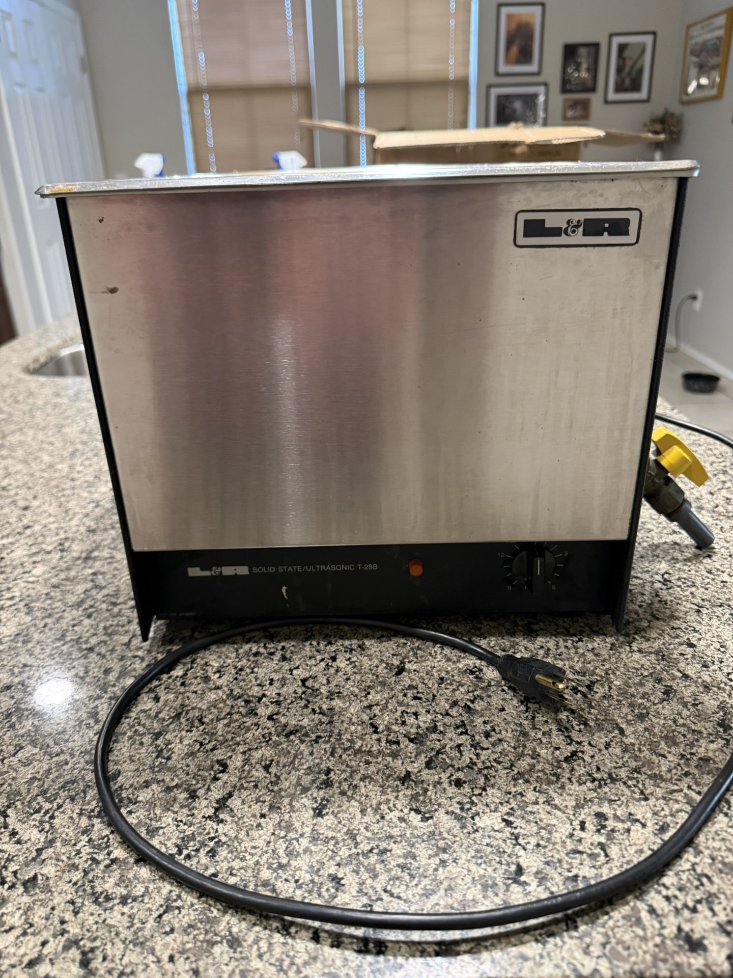 L&R Ultrasonic Cleaner