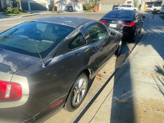 2010 Ford Mustang