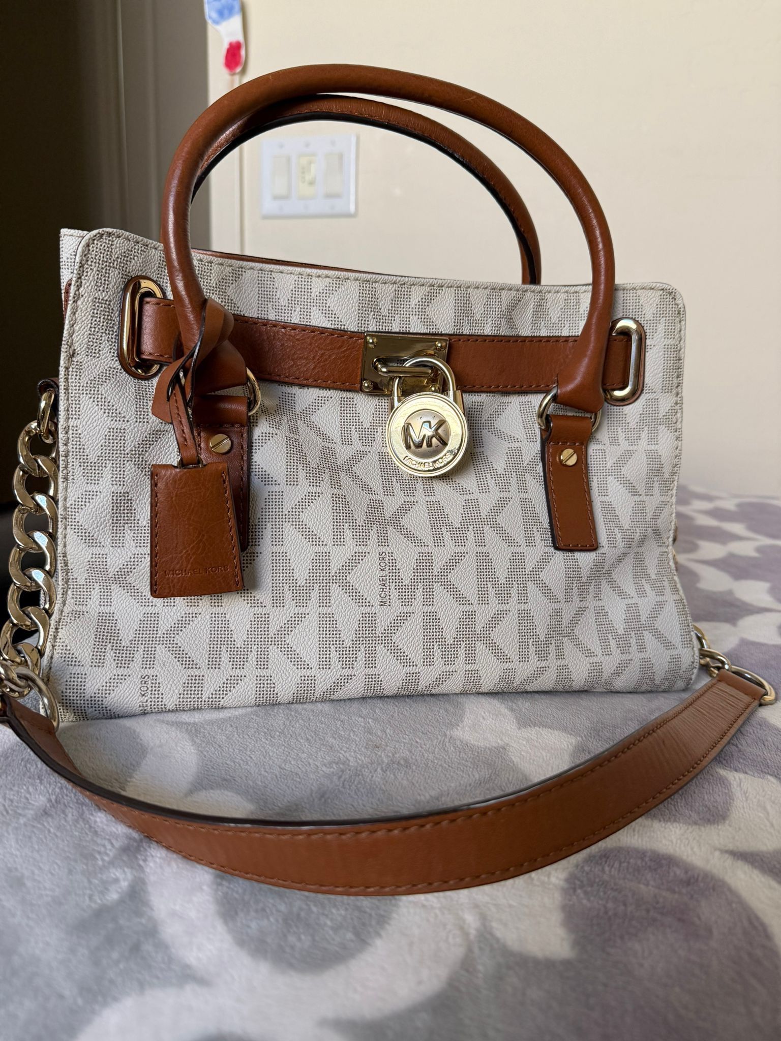 Michael Kors Hamilton Bag Beige & Brown – Original