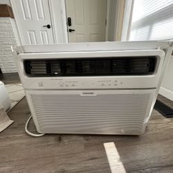 Toshiba Window AC 15,100BTU
